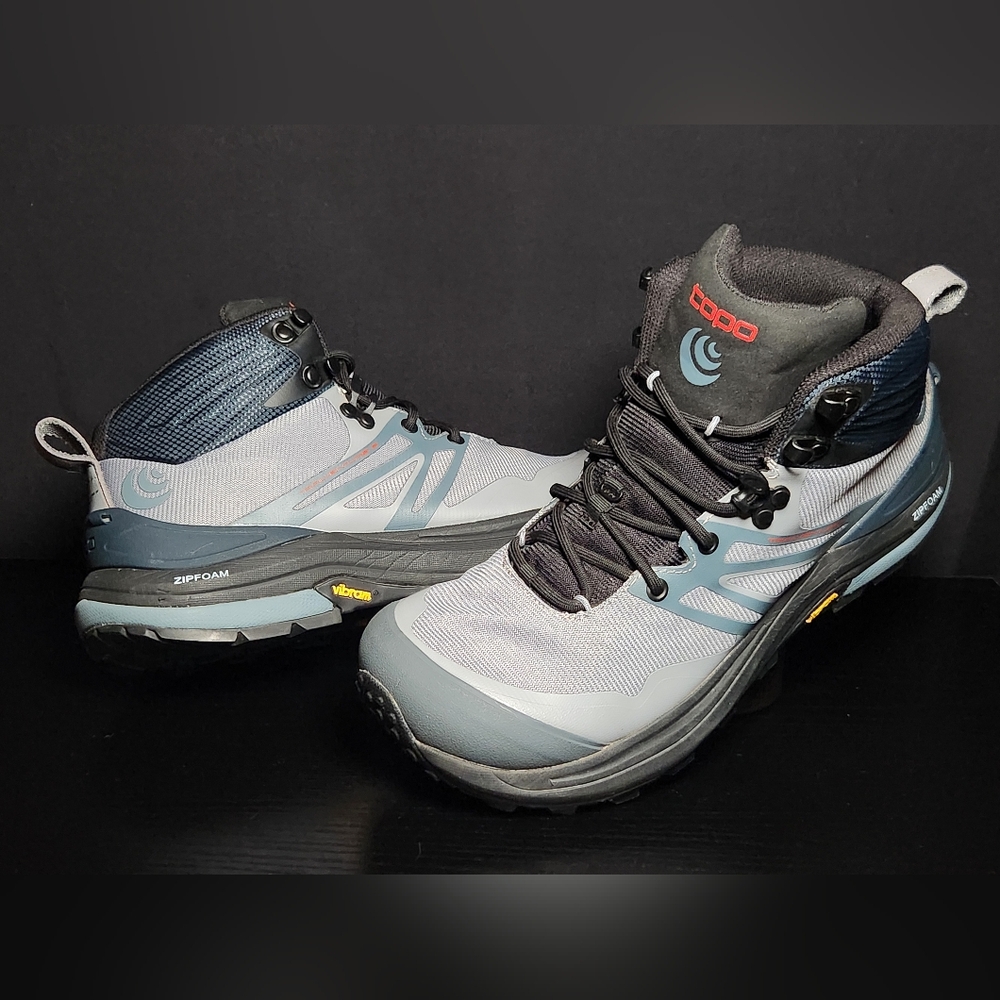 🥾 Topo Trailventure 2 Men's size 8.5m Stone/Navy